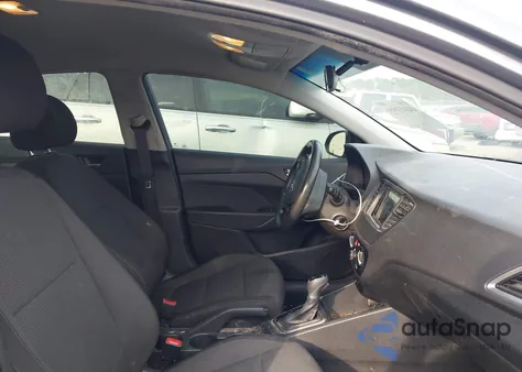 2018 Hyundai Accent Se z USA, uszkodzony, nr VIN 3KPC24A32JE028513